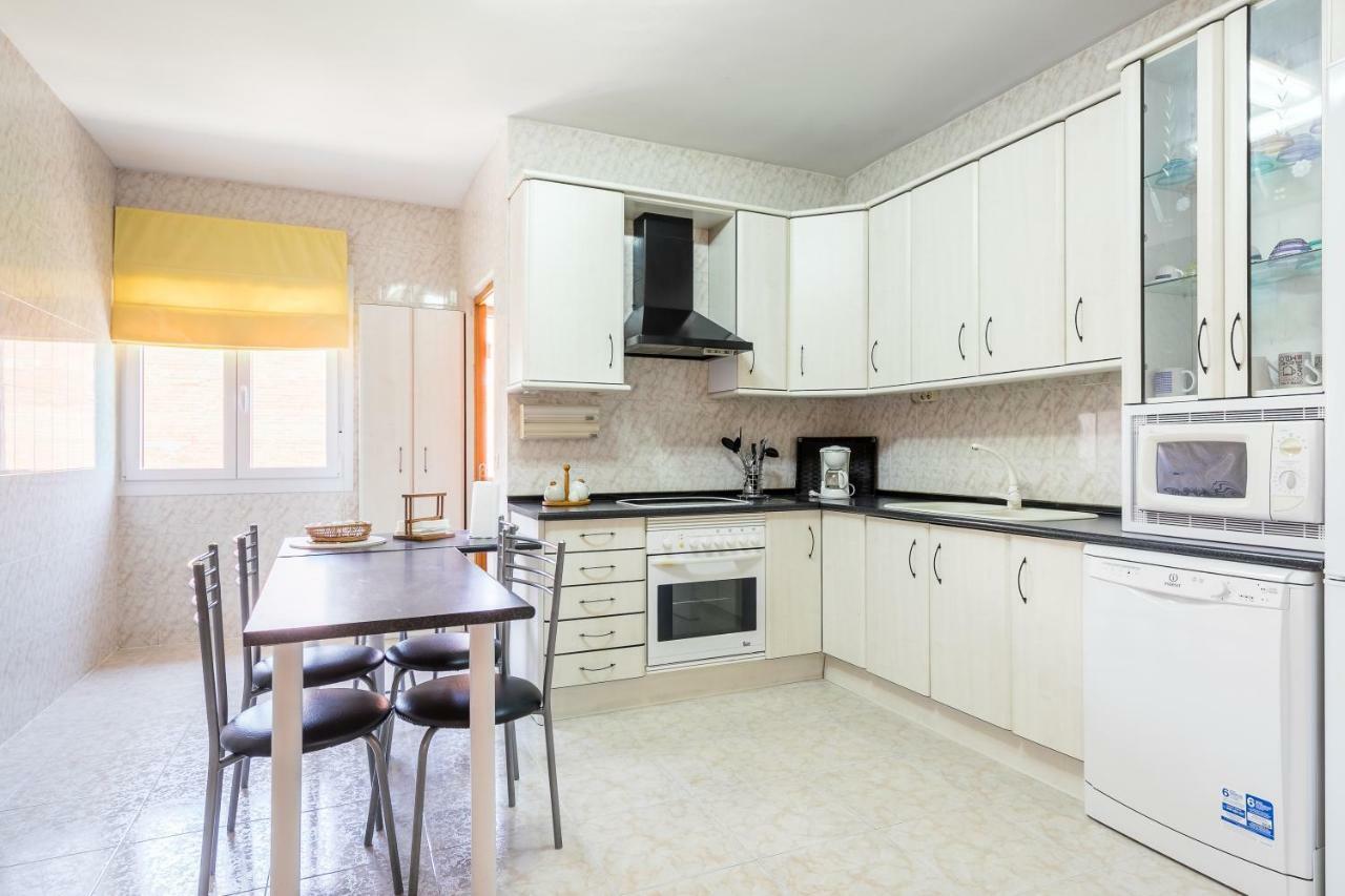 Apartamentos Turisticos Turisトレド 部屋 写真
